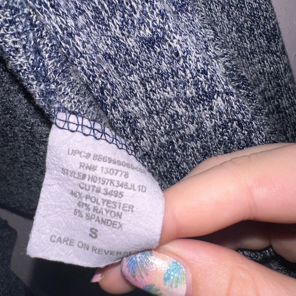 About a Girl Los Angeles Navy Blue and White Open Cardigan - Picture 5 of 5